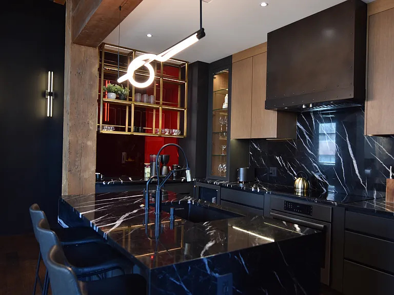 Cozy House in Chicago